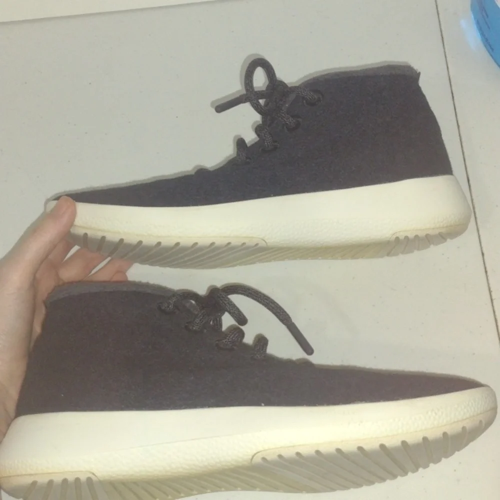 Allbirds Black  women's shoes size 9